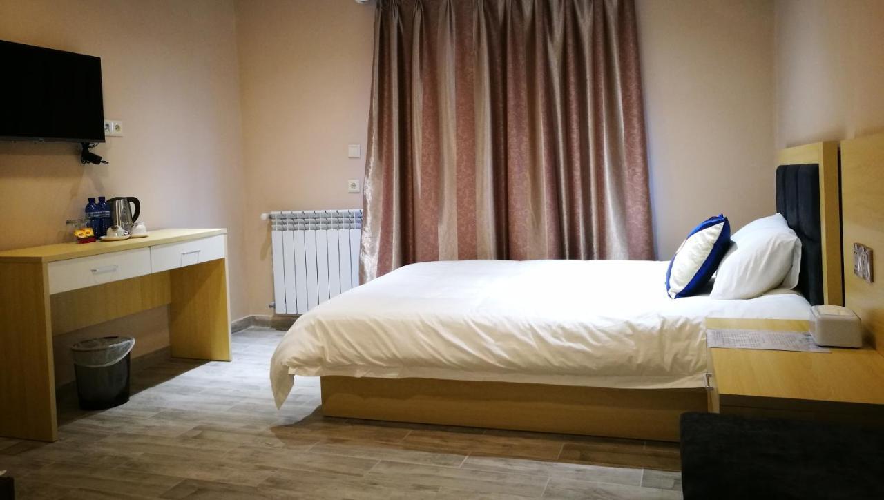 Top Boutique Hotel（首席精品酒店） 第比利斯 外观 照片