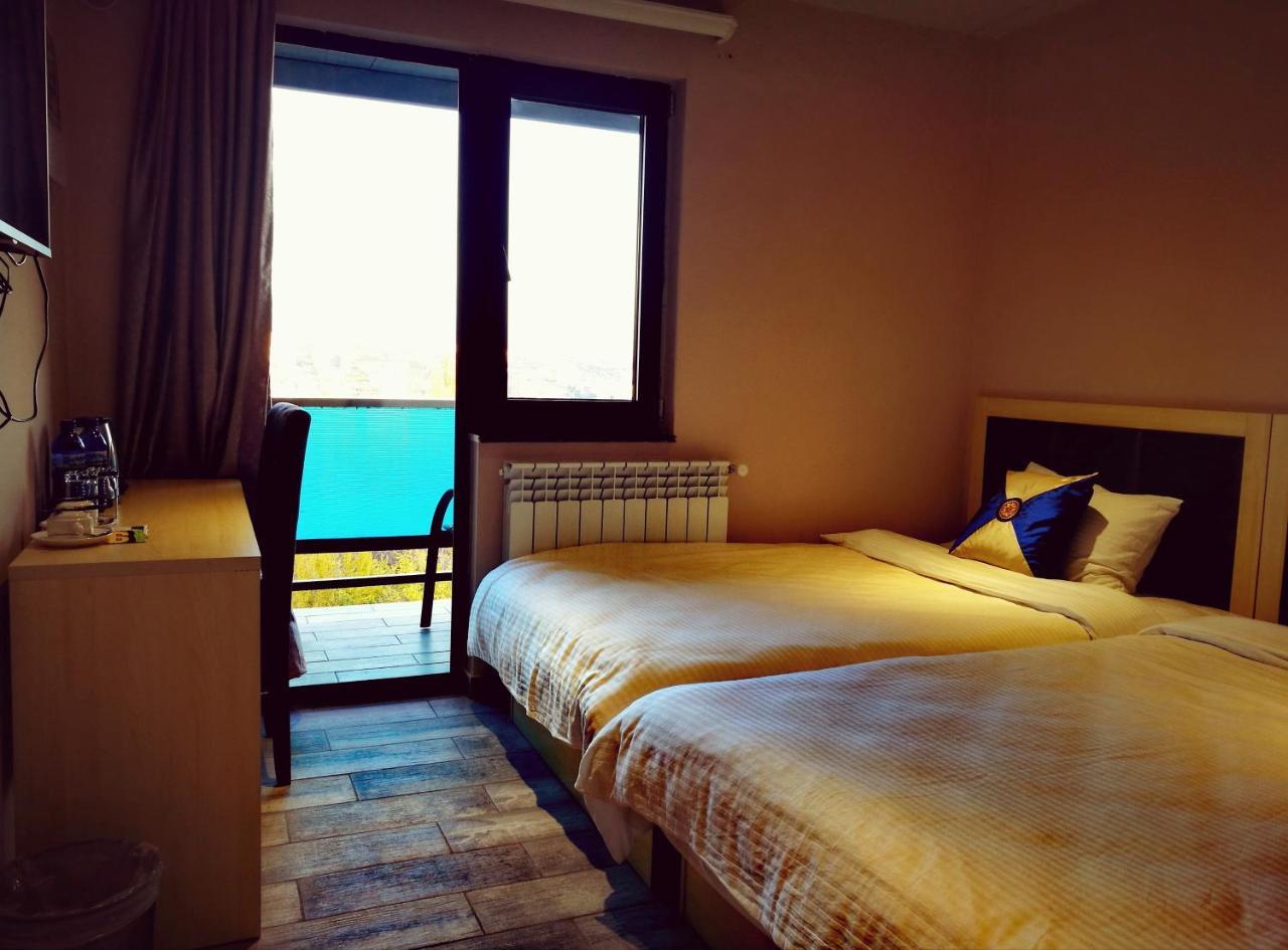 Top Boutique Hotel（首席精品酒店） 第比利斯 外观 照片