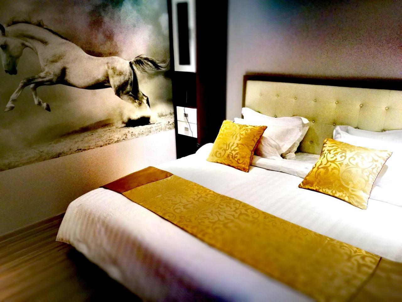 Top Boutique Hotel（首席精品酒店） 第比利斯 外观 照片